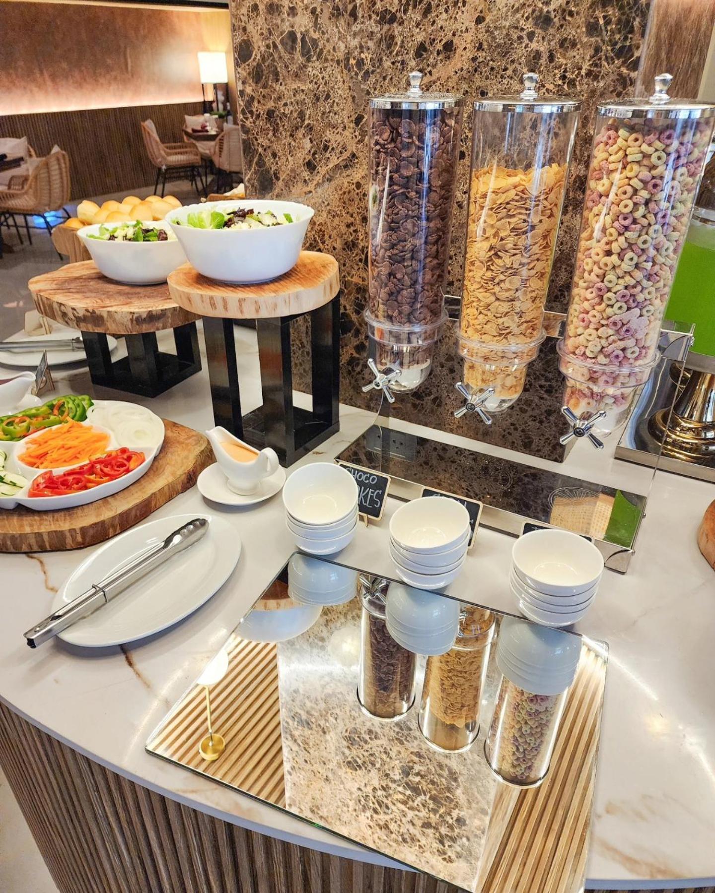 דאס מריניאס Elijah Hotel מראה חיצוני תמונה