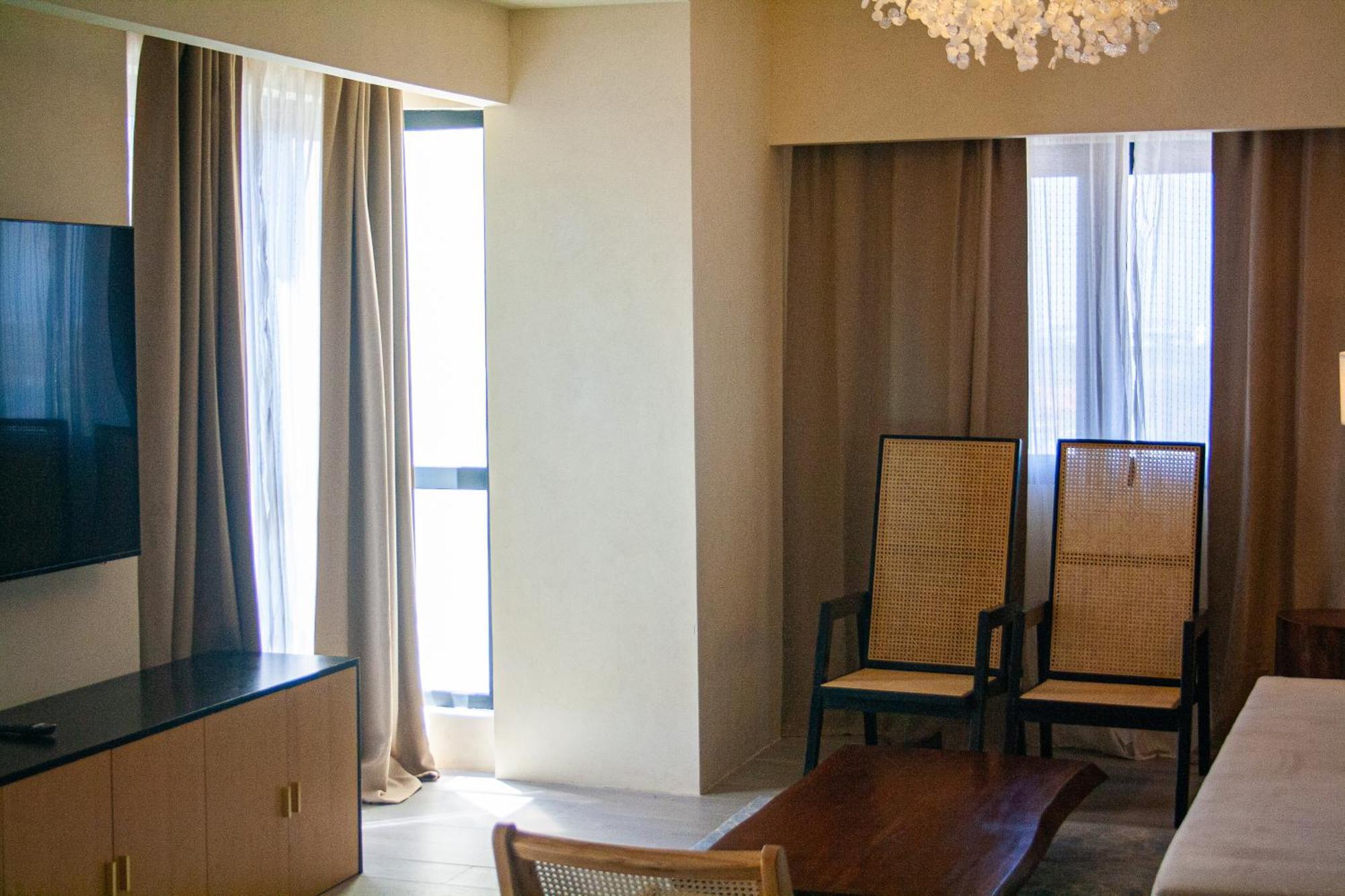 דאס מריניאס Elijah Hotel מראה חיצוני תמונה