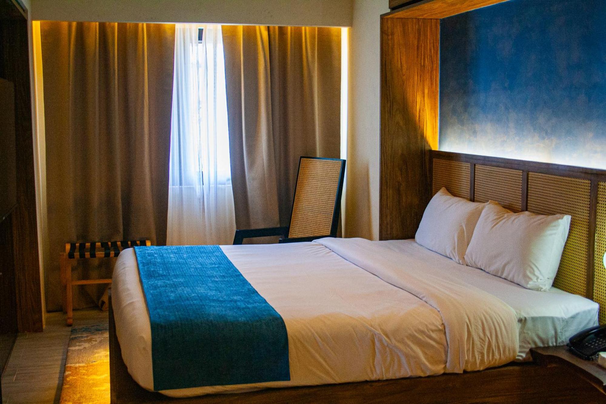 דאס מריניאס Elijah Hotel מראה חיצוני תמונה